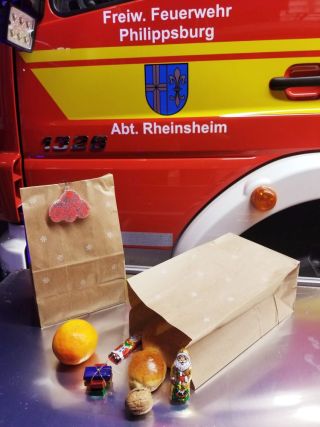 Nikolausaktion Feuerwehr 2.jpg