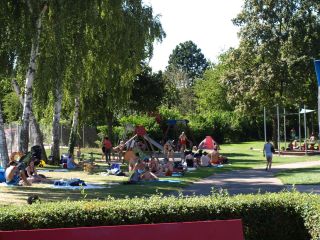 Freibad Camping (7).jpg
