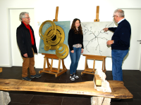 Ein Künstler stellt sein Werk vor